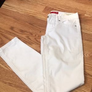 White Guess pants